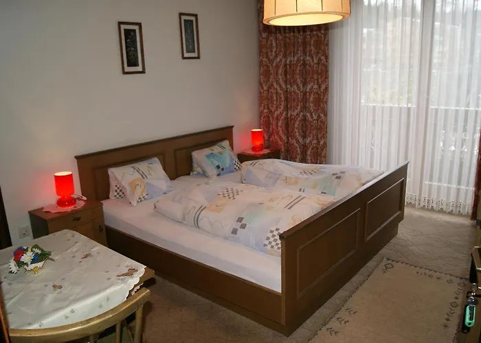 Gaestehaus Lackner Quarto em Acomodações Particulares Rennweg am Katschberg