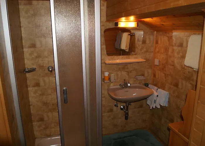 Quarto em Acomodações Particulares Gaestehaus Lackner Rennweg am Katschberg